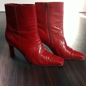 Retro chic red leather booties